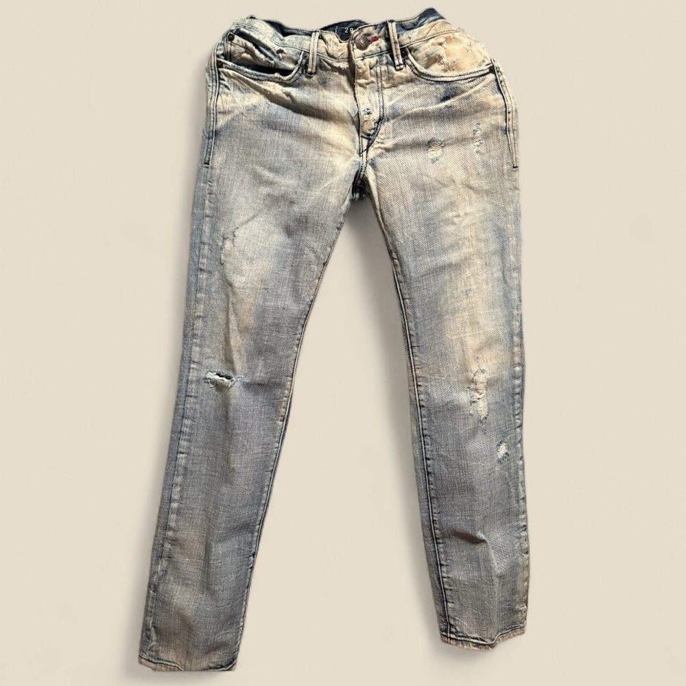 Express Men’s Jeans Low Rise extra slim straight leg- distressed EUC